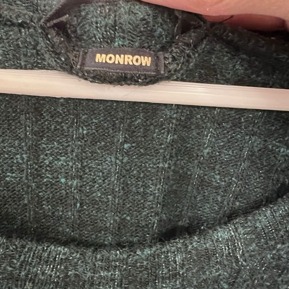 Monrow Dark Green Ribbed Sweater - Picture 2 of 5